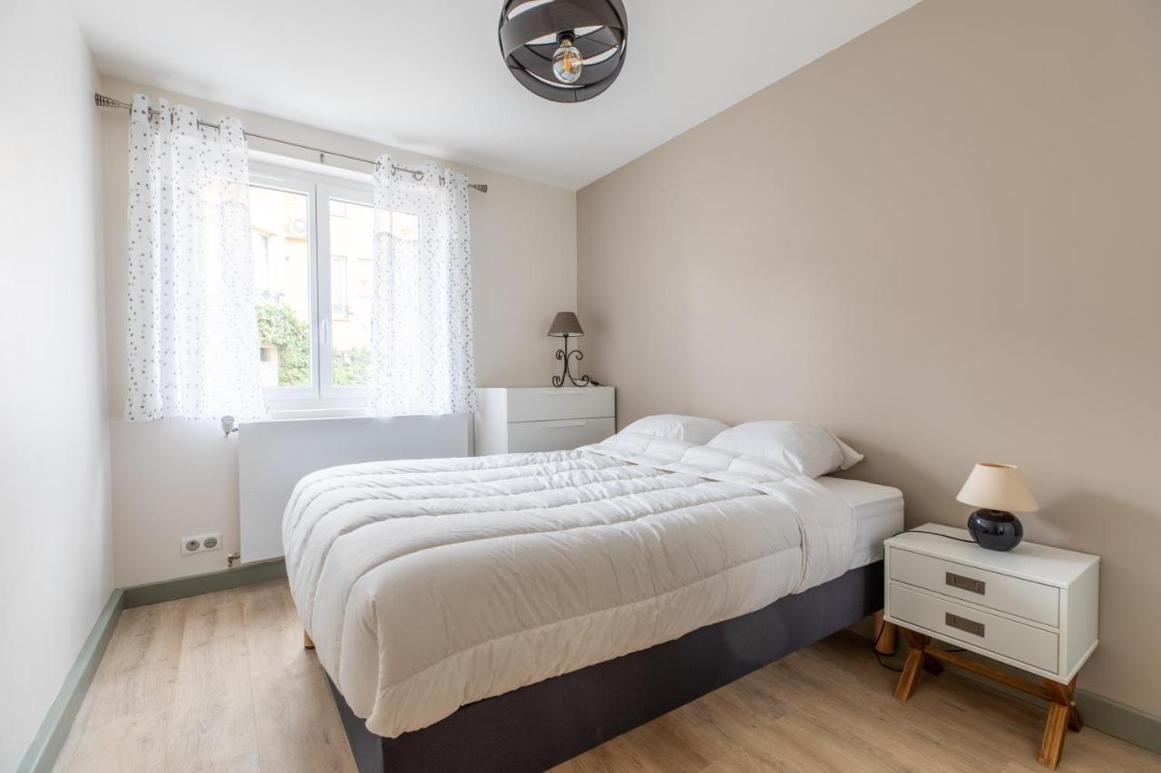 Apartment Standing Thermes - Confort - Proche Thermes & Bords D'allier